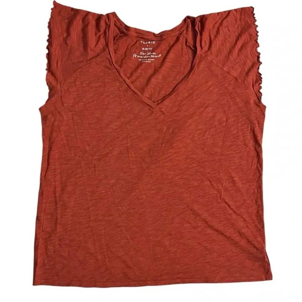 Torrid Slim Fit T-Shirt, Torrid Size 1‎